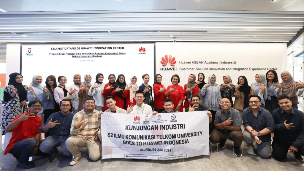 S2 Ilmu Komunikasi Telkom University GT Huawei Indonesia